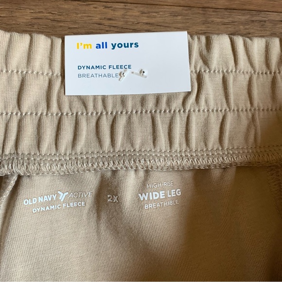 High-Waisted Dynamic Fleece Cargo Trouser Pants - Picture 3 of 6